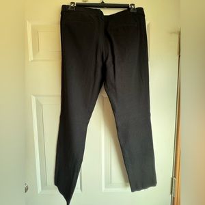 SOLD Banana Republic black trousers, ankle length size 10